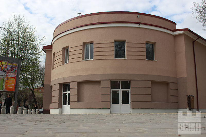 Я проходять ремонтні роботи в "Народному домі "Княгинин" (ФОТО)