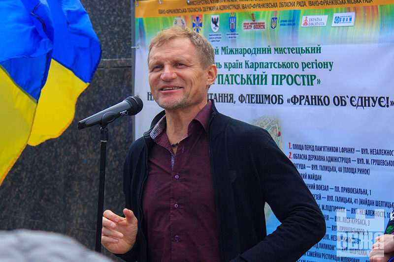 Олег Скрипка: «Український простір сьогодні знаходиться за колючим дротом. Ми потребуємо свободи українського слова»