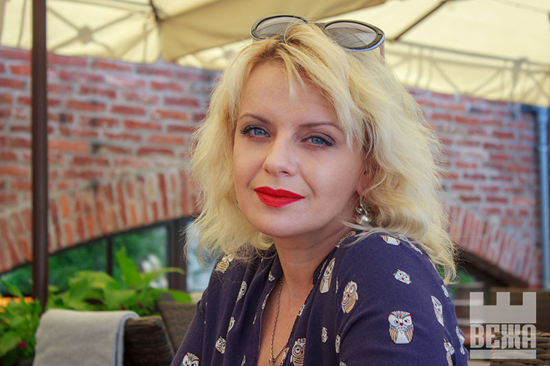 Ірма Вітовська: «Розділяючись між двома мовами, актор губить свій фах ...