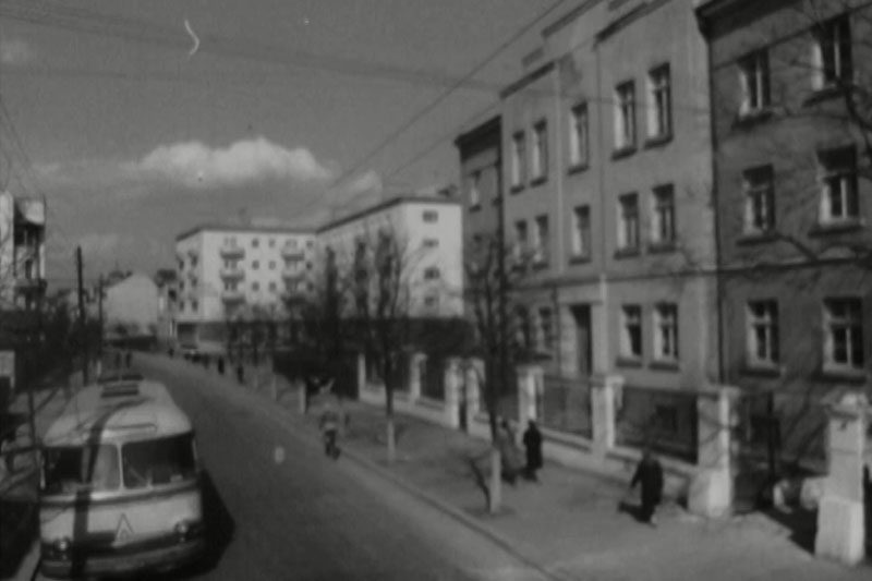 Піонери і діти, свято на стадіоні (1961) та пологовий будинок (1962) (ВІДЕО)