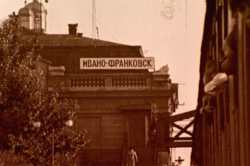 Робота та дозвілля працівників швейної фабрики (1967 р.) (ВІДЕО)