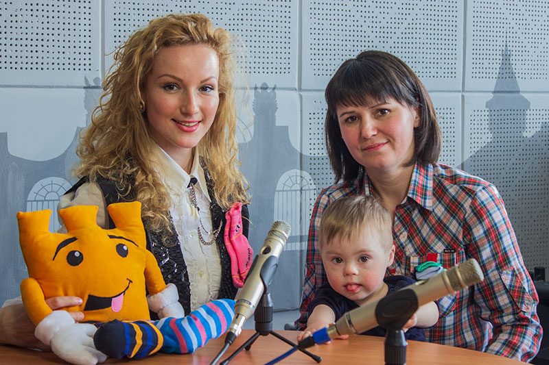 Валентина Цура, Дем’янчик та Катерина Мельничук. «Сонячні люди» (АУДІО)