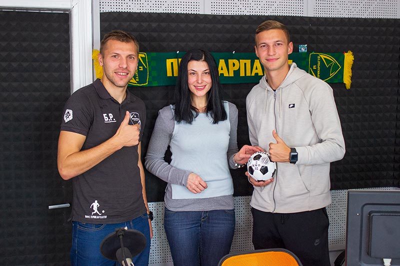 Роман Барчук та Юрій Шпирка. МФК «Прикарпаття» запрошують вболівальників на домашній матч (ВІДЕО)