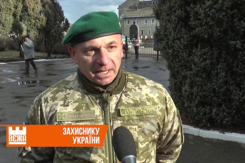 На Прикарпатті відкрили анотаційну дошку воїну АТО Мирославу Остап’юку (ВІДЕО)